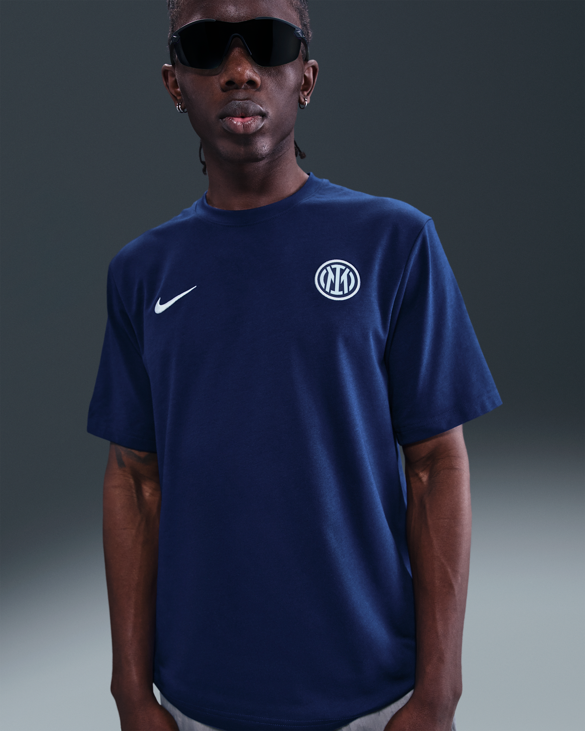Nike Inter Milan DRI-FIT シャツ Lサイズ Inter Milan Primary Men's Nike Dri-FIT Football Short-Sleeve Top